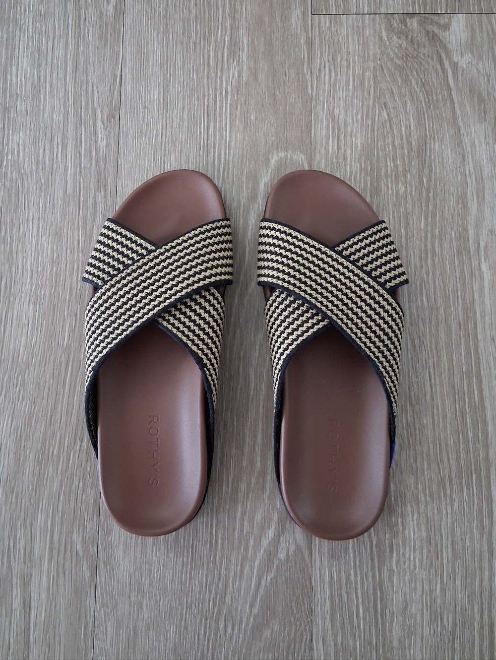 Rothy's The Weekend Slide Sandals In Toffee Stripe - Picture 2 of 14